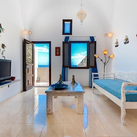 Moschatos Beach House Kamari  Exterior photo